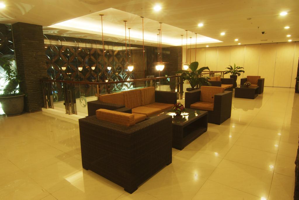 יוגיאקרטה Hotel Arjuna מראה חיצוני תמונה