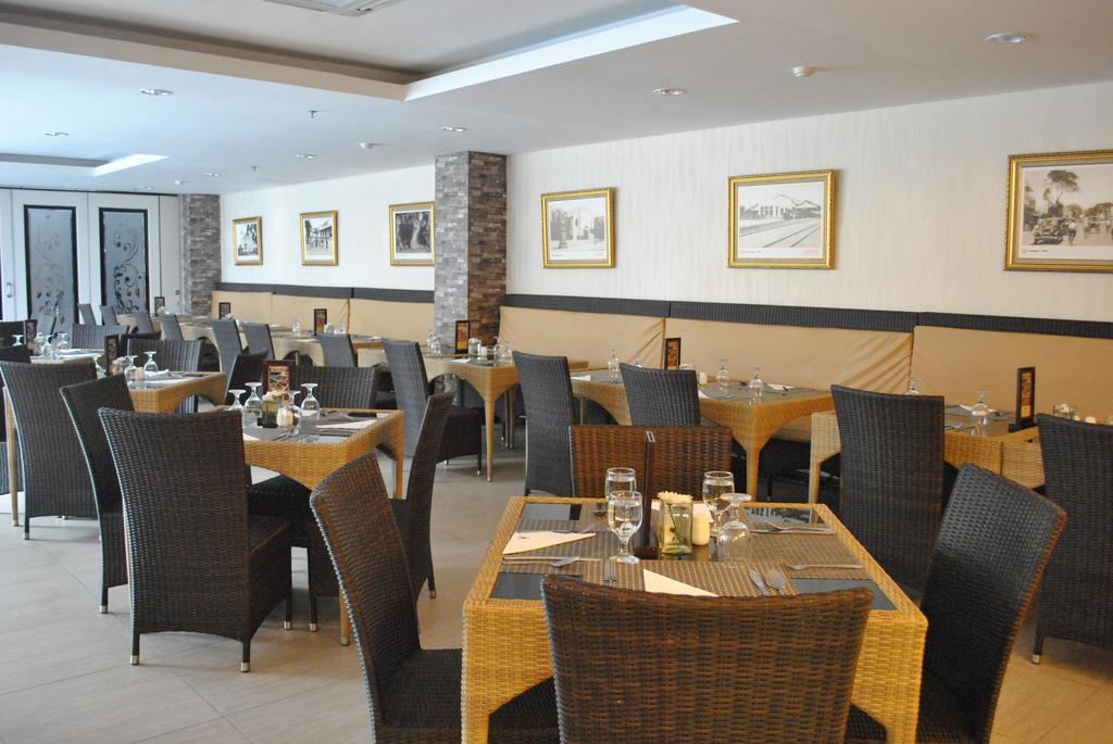 יוגיאקרטה Hotel Arjuna מראה חיצוני תמונה